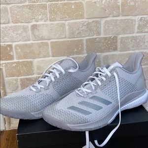 BRAND NEW crazyflight bounce 2 with box